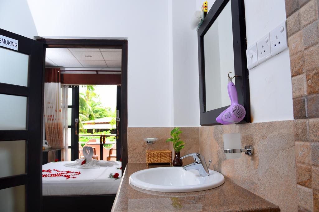 L&D Lodge Хикадува Екстериор снимка